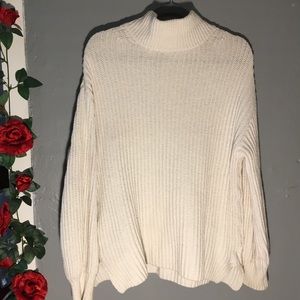 White thick flowing sweater